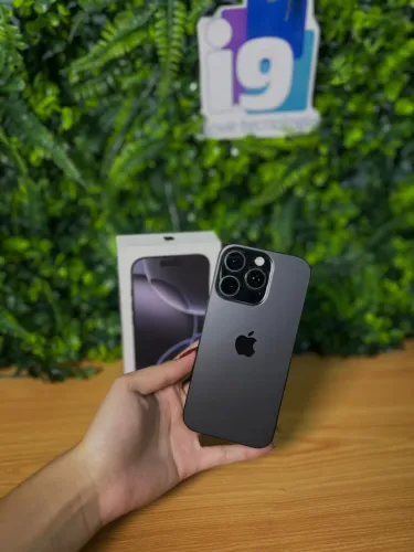 iPhone 16 pro Preto 91% saúde da bateria 128GB com caixa e cabo Seminovo