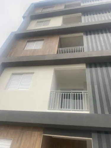 Imóvel para aluguel com 49 metros quadrados com 2 quartos em Vila Nova Bonsucesso - Guarul