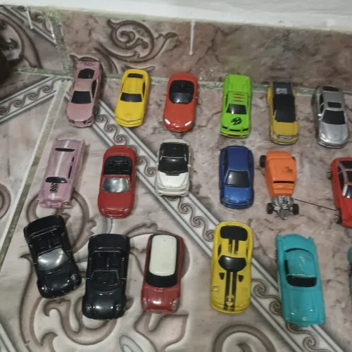 Carros de Brinquedo - maisto