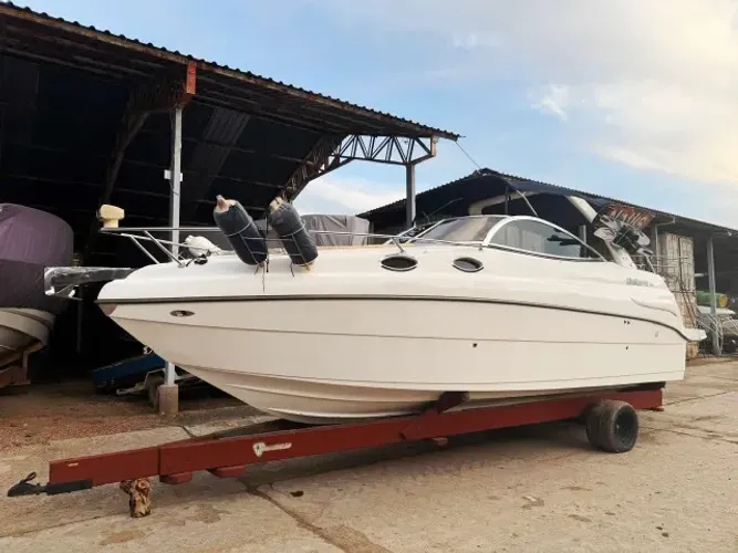 Lancha Cimitarra 270 - Ano 2011 - Mercruiser 260Hp