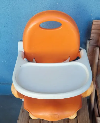 Cadeira alimentação Infantil chicco