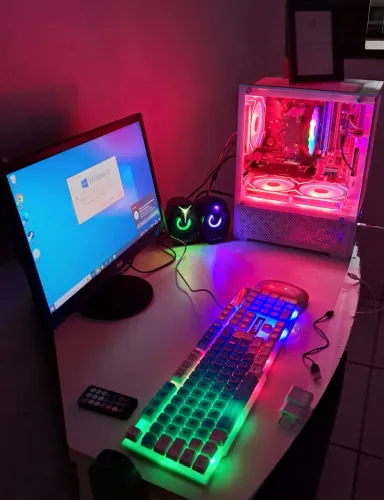 PC INTEL CORE 15 Novo sem detalhes de uso