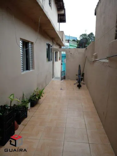 Casa Térrea à venda 4 quartos 2 vagas Conceição - Diadema - SP