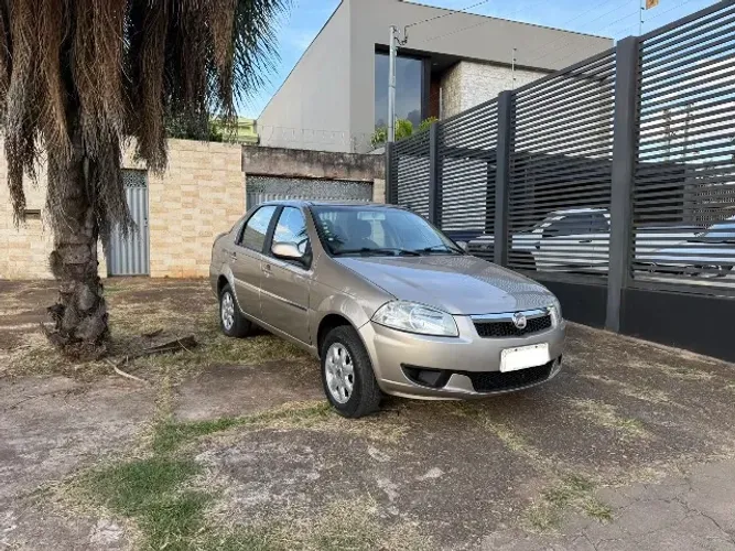 Fiat Siena EL Celeb. 1.0 MPI Fire Flex 8V 4P 2015