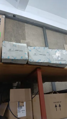 Antena Ubiquiti Airmax 5 Ghz, 20 Dbi, 90º, Am-5g20-90 R$ 700,00 NOVA