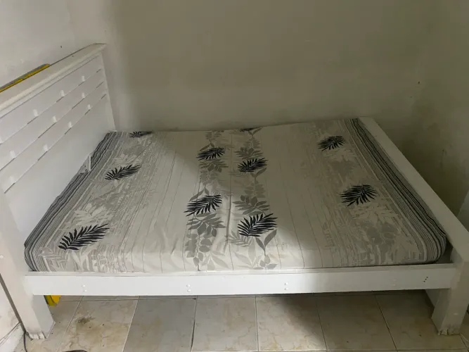 Cama com colchão