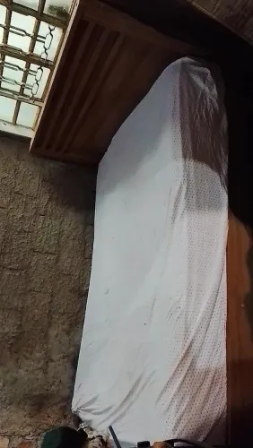 Cama de casal com colchão