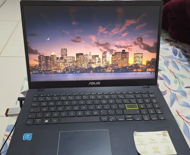 Vendo Notebook Asus