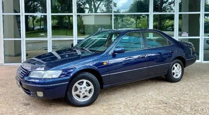 Toyota Camry LE 1997