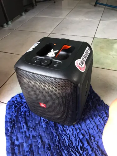 Som jbl