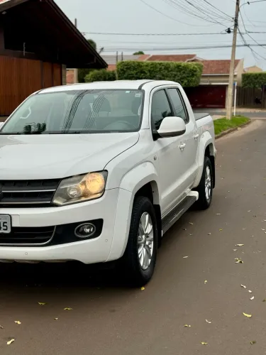 Volkswagen Amarok High.cd 2.0 16V TDI 4X4 Dies. AUT 2013