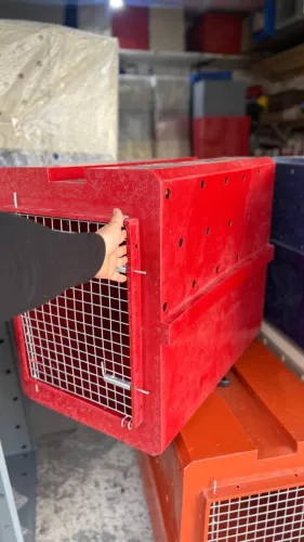 Caixa Kennel de Transporte Pet Cães Porte Médio