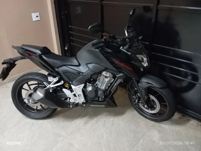 Vende se cb Twister 300