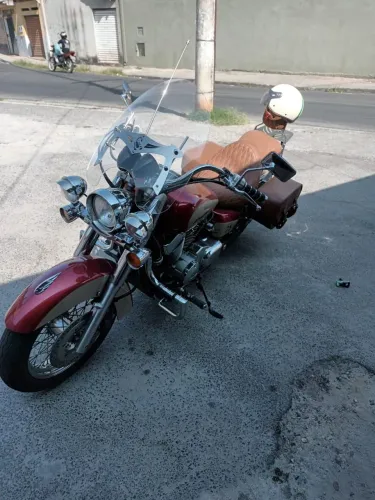 Motocicleta Honda shadow