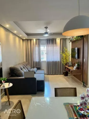 Casa com 2 dormitórios à venda, 103 m² por R$ 375.000,00 - Jardim Olímpico - Bauru/SP