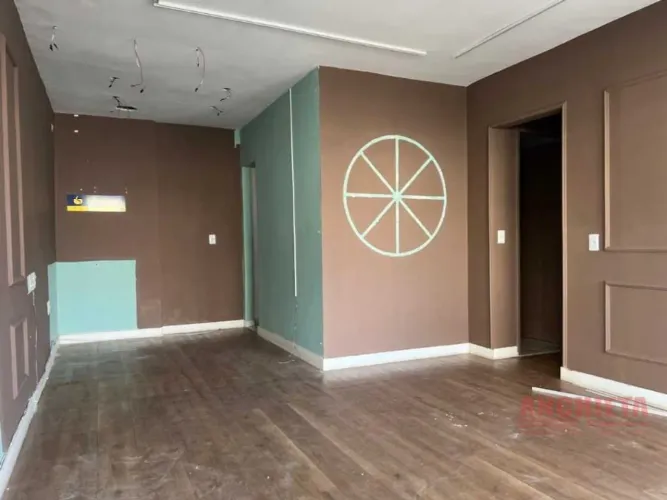Loja térrea vitrine com 45 MTS² para locação na Av. Esperança, EMPRESARIAL BORBA - Manaíra