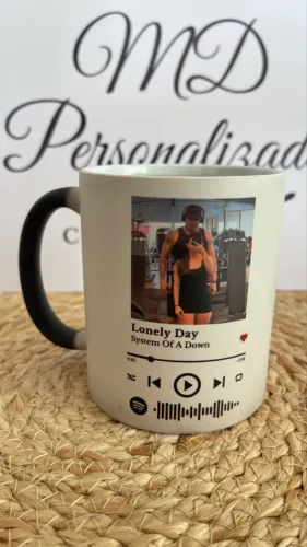 Caneca Mágica Personalizada com QR Code da Sua Música Favorita