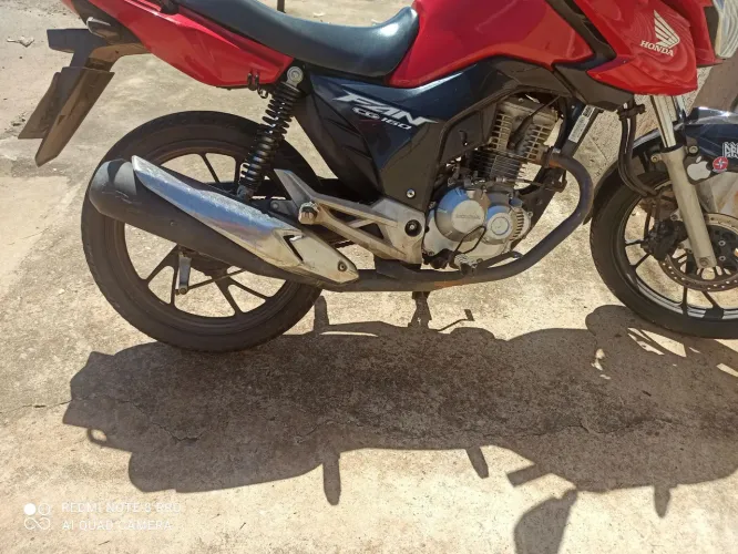 Vendo ou troco escapamento original da 160 em um gmoto com volta sua 