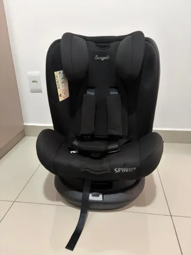 Cadeirinha infantil para carro Burigotto Spin Isofix 360 - Preto