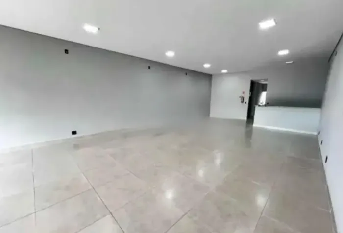 Ponto Sala/Salão para alugar no bairro Santa Terezinha em Piracicaba