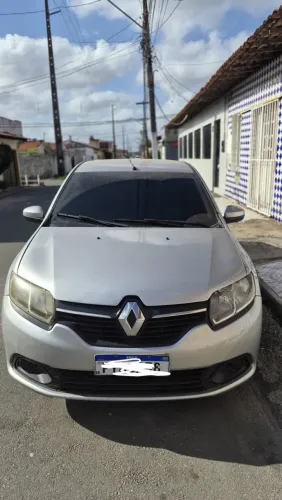 Renault Logan Expression Hi-flex 1.6 8V 4P 2017