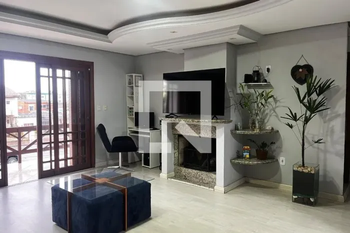 Casa à Venda - Rubem Berta, 2 Quartos, 273 m2