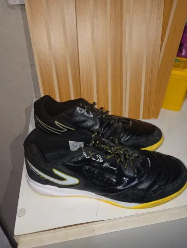 Tenis futsal Topper dominator 4 
