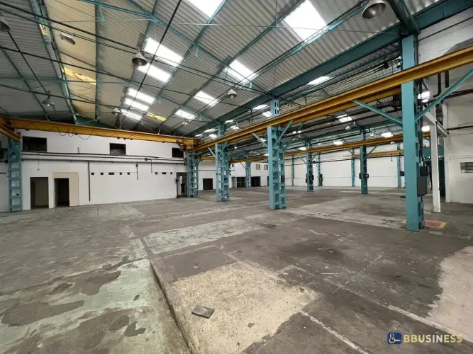 VENDO/ALUGO Galpão / Barracão 1715M² para venda e locação, Prosperidade, São Caetano do Su