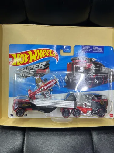 Hot Wheels Super Rigs