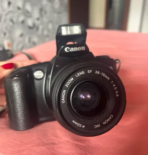 Camêra fotográfica Canon analógica EOS 3000
