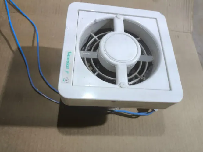 Exaustor para Ambientes 12,5cm Bivolt Ventokit (Usado)
