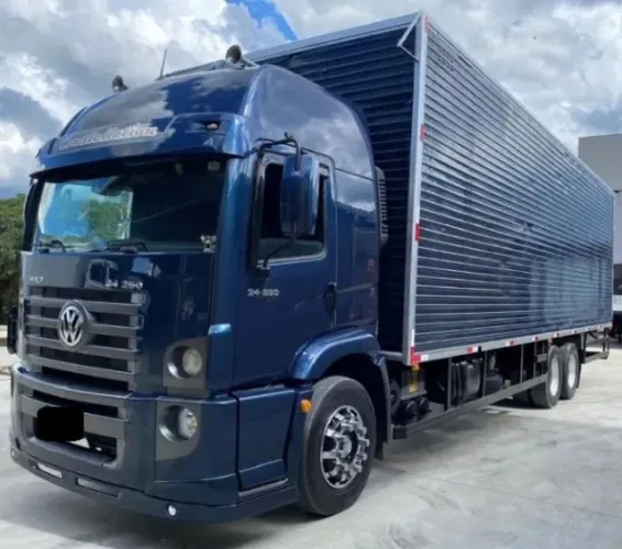 vw 24250 6x2 2011 bau