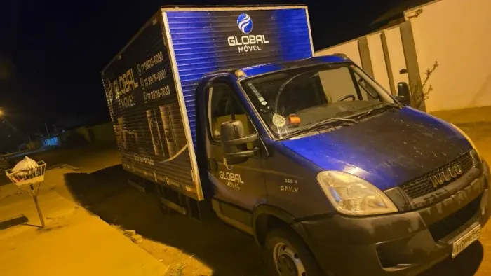 CAMINHÃO IVECO