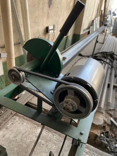 Máquina Perfiladeira fabricacao porta de aço de enrolar