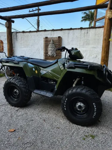 Quadriciclo Polaris Sportman 570 4x4