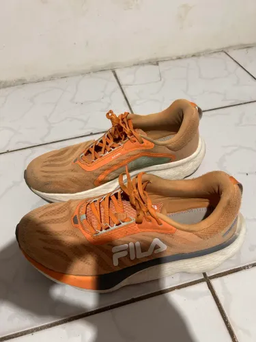 Tênis corrida (fila float max 2)