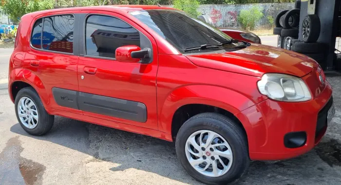 Fiat Uno Vivace Celeb. 1.0 EVO F.flex 8V 5P 2011