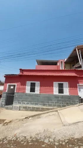 Casa térrea a venda em Rio Novo MG