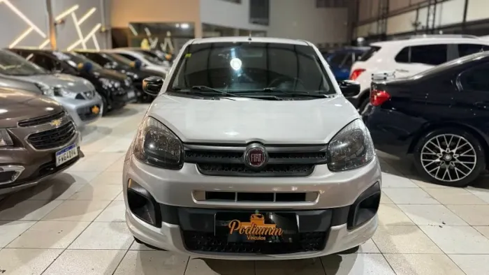 Fiat Uno Attractive 1.0 EVO Fire Flex 8V 5P 2021