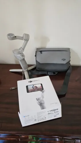 Estabilizador DJI Osmo mobile 4 SE com bolsa original