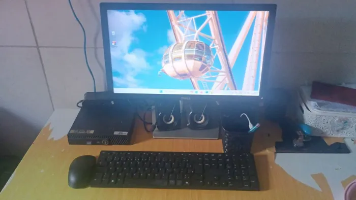 Vendo esse computador