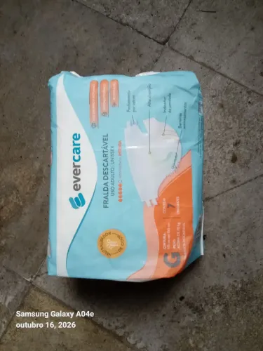 FRALDA GERIATRICA G EVERCARE C/ 7 UN
