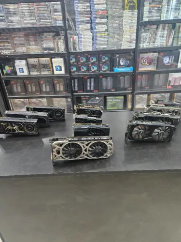 Lote de 11 placas de vídeo (sucata/para retirada de peças)
