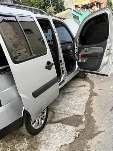 Fiat Doblo Essence 1.8 Flex 16V 5P 2021