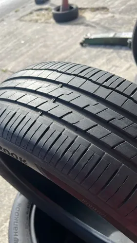 Pneu Hankook 225/55 R19