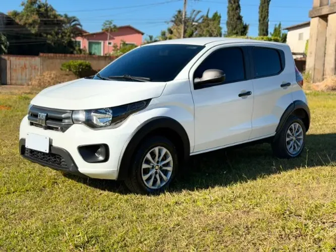 Fiat Mobi Like 1.0 Fire Flex 5P. 2022