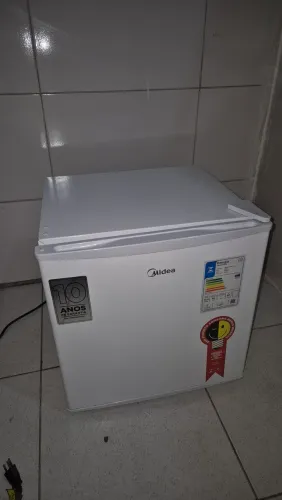 Frigobar Midea 45L