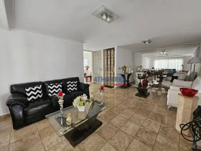 Casa com 3 quartos à venda, 341 m² por R$ 1.500.000 - Parque Monte Alegre - Taboão da Serr