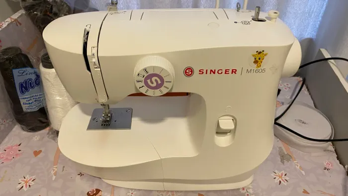 Máquina singer m1605
