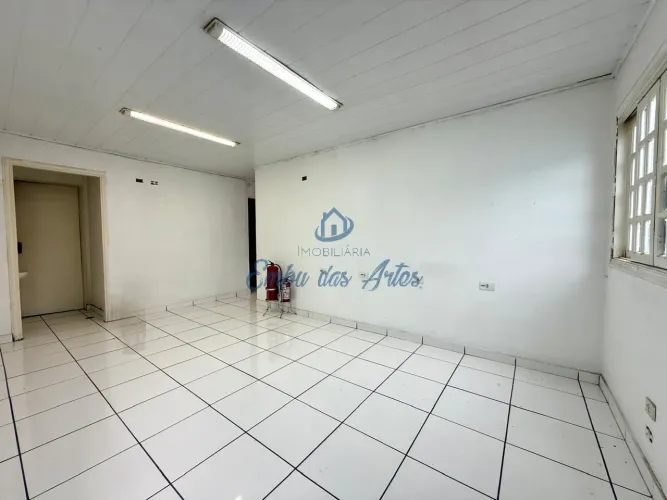 Sala Comercial para Locação no Centro de Embu das Artes-SP
